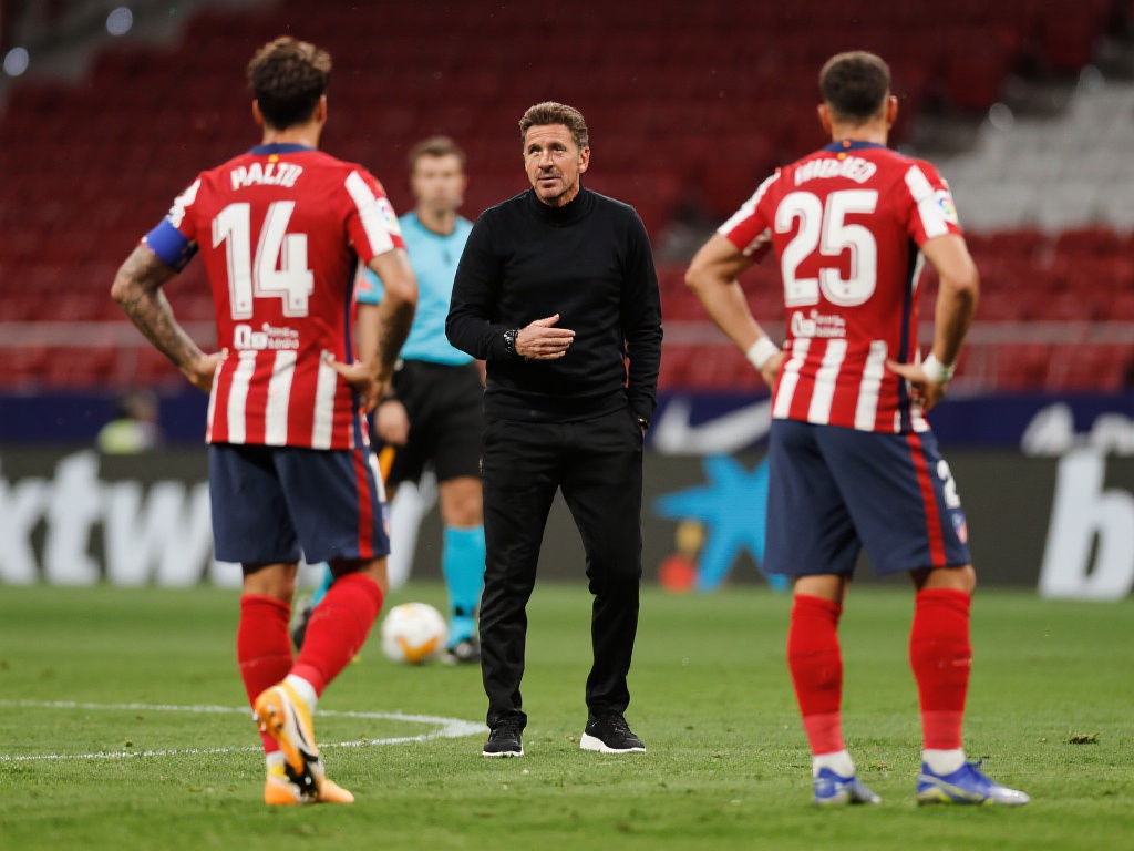 门的一幕至 门的一幕至