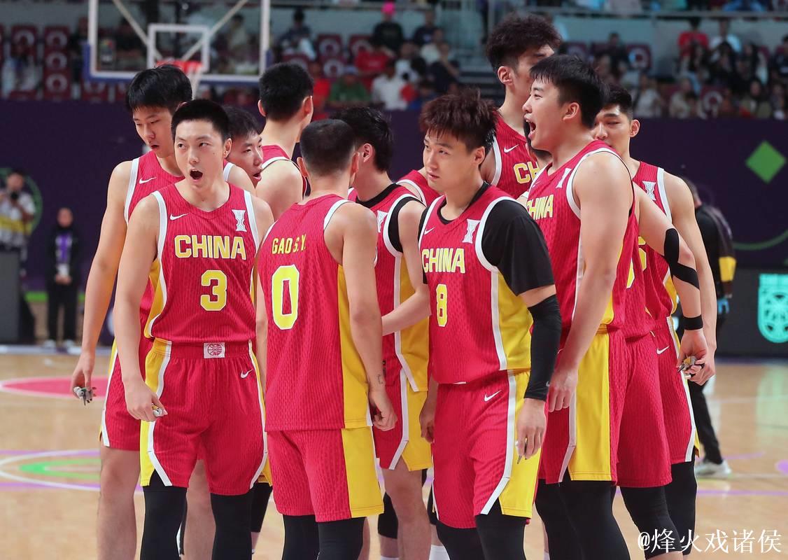 热身赛连胜筑信心 “新老交替”中国男篮蓄力亚洲杯 热身赛连胜筑信心 “新老交替”中国男篮蓄力亚洲杯