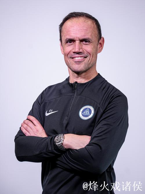 深圳新鹏城连续两场零封 主教练拉坦齐奥很满意 深圳新鹏城连续两场零封 主教练拉坦齐奥很满意